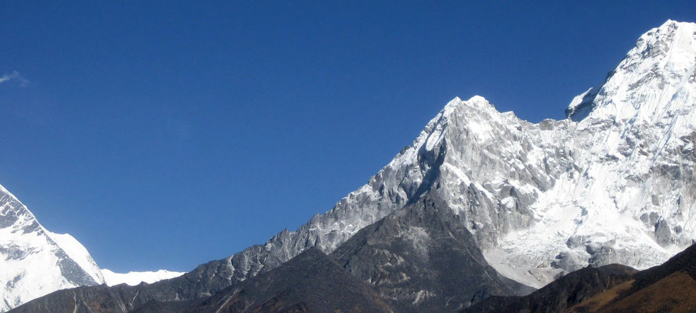 Top 3 Peak Climbing in Everest Region