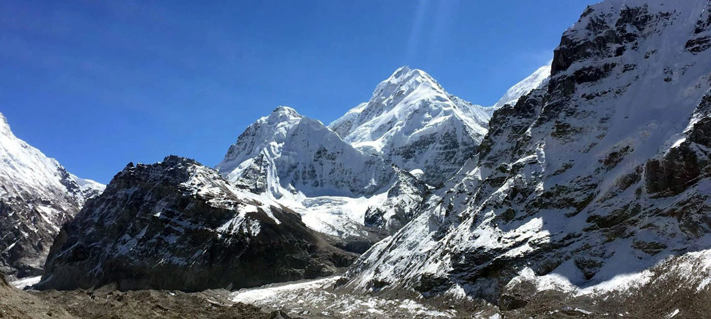 The New Height of Mount Everest, and now 8848.86 (29,031.69 ft)