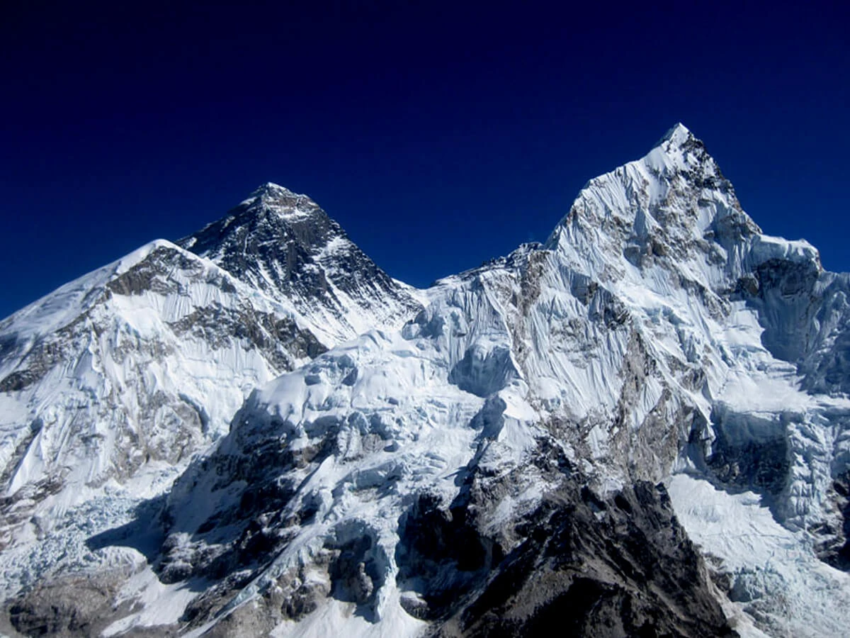 Everest Luxury Trek