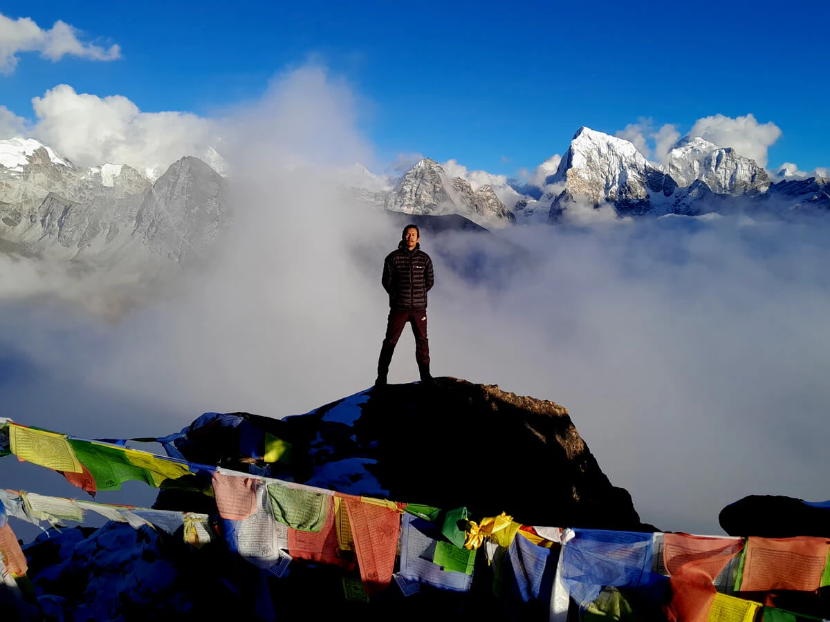 Kanchenjunga Trek for 26 Days