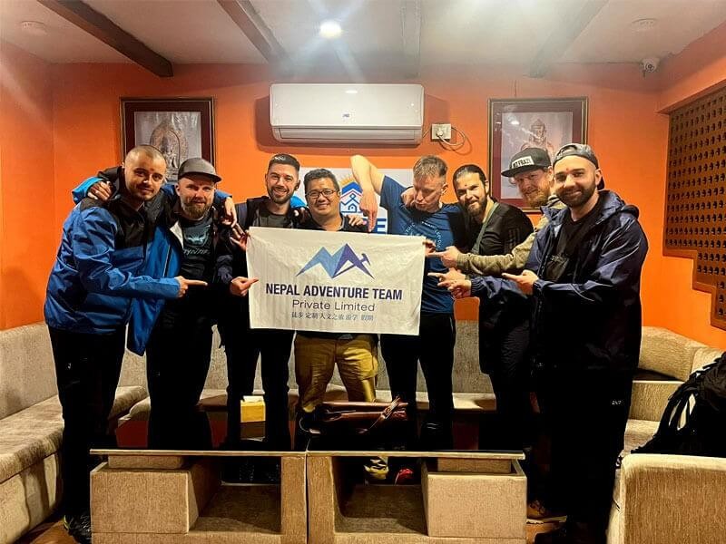nepal adventure team