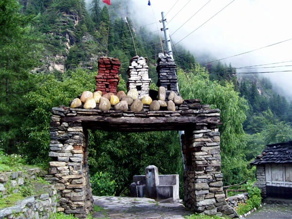 Annapurna Nar Phoo Trek