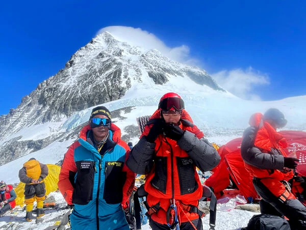 Everest Expedition