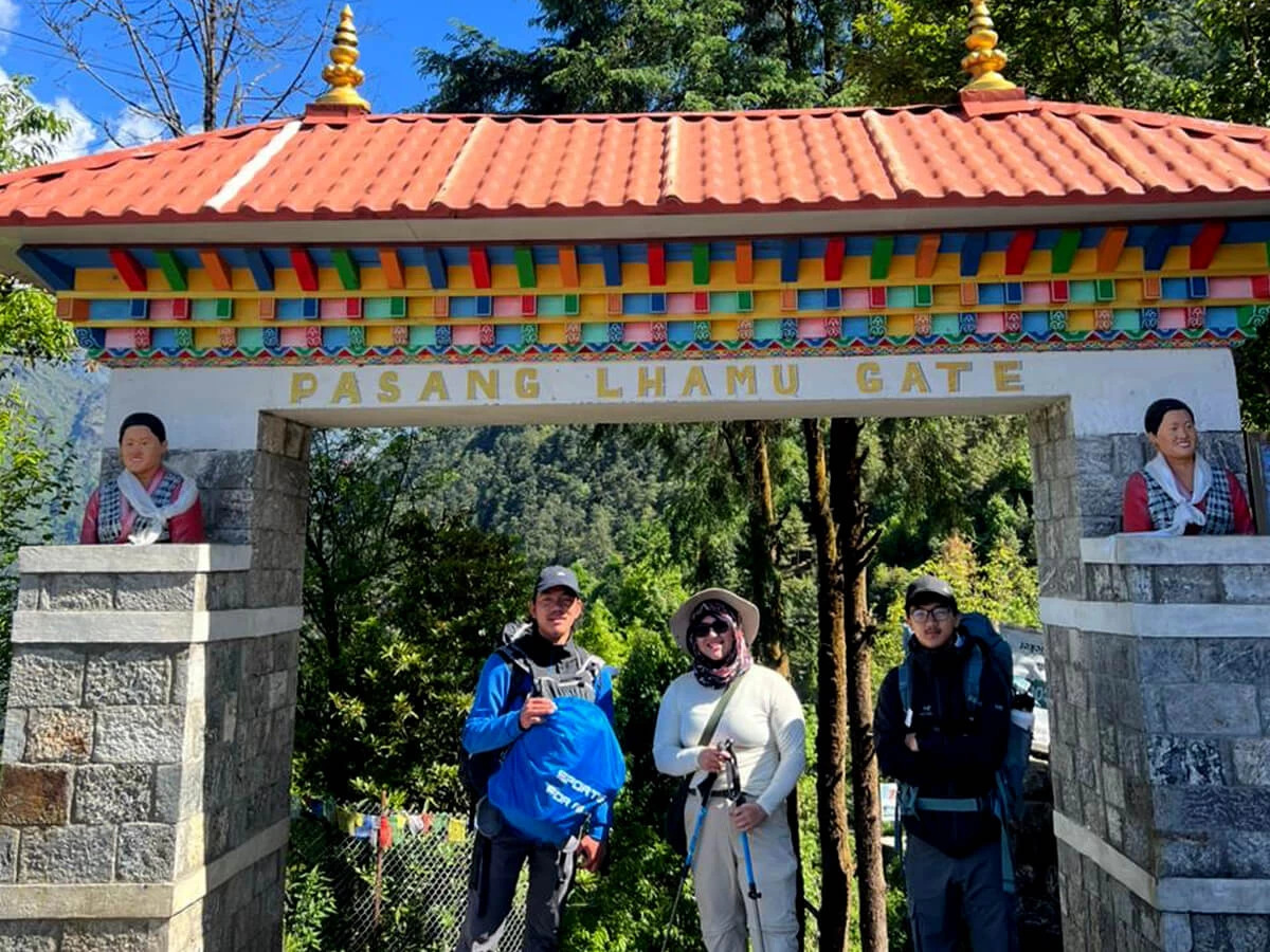 Everest Luxury Base Camp Trek