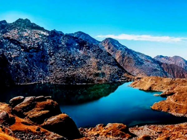 Gosaikunda Helambu Trek