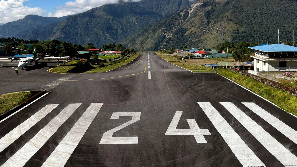 Tenzing Hillary Airport, Lukla