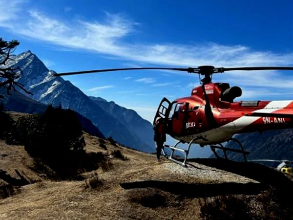 Kanchenjunga Base Camp Helicopter Tour