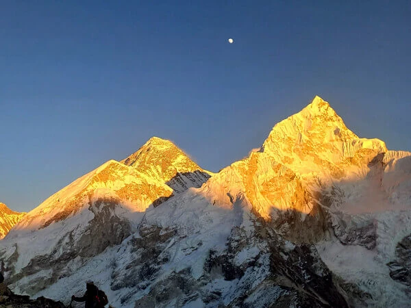 Three Passes Trek