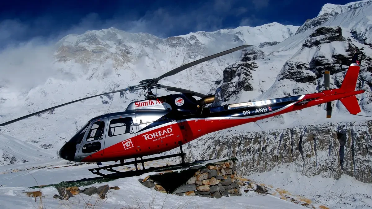 Helicopter Landing at Himalaya in Nepal